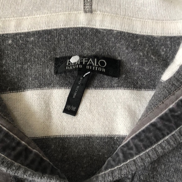 Buffalo David Bitton Long Sleeve with hoodie - Picture 2 of 8